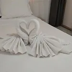 Apartments Villa Velin *