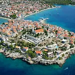 Apartments Villa Velin * Primošten