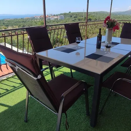 Apartments Villa Velin Apartment *