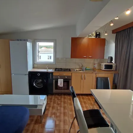 Apartments Villa Velin Apartment Primosten