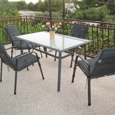 Apartments Villa Velin