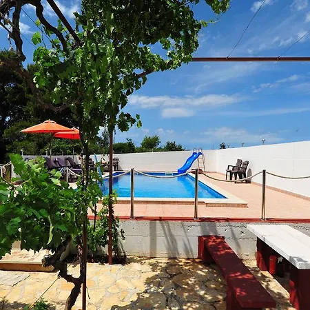 Apartment Apartments Villa Velin