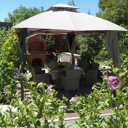 Apartments Villa Velin Apartment Primosten