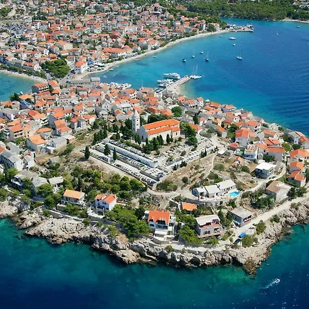 Apartments Villa Velin * Primosten